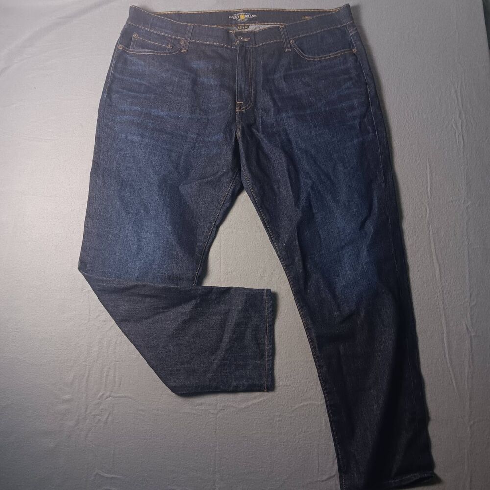 NWOT Lucky Brand Mens 42/30 Jeans Dark Wash 221 Original Straight Denim